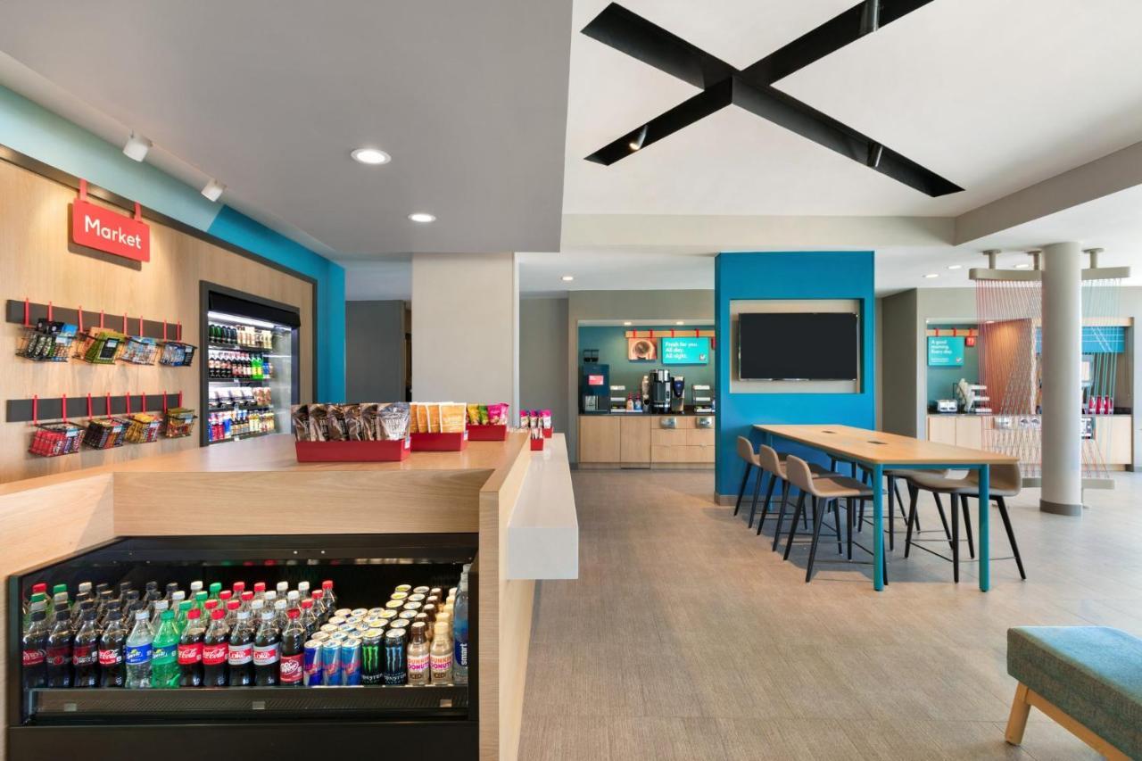 Avid Hotels Elkhart North By Ihg Esterno foto