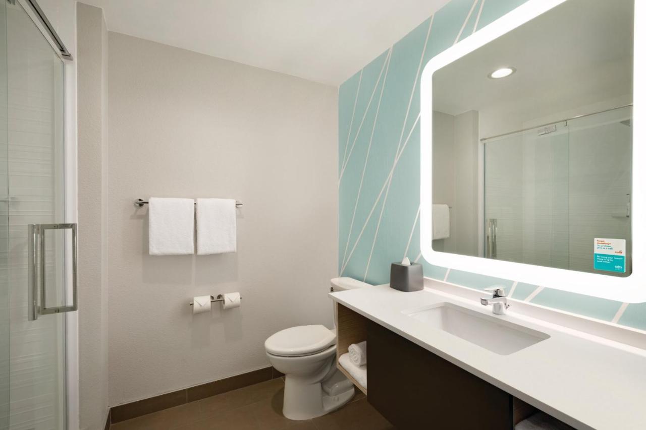 Avid Hotels Elkhart North By Ihg Esterno foto